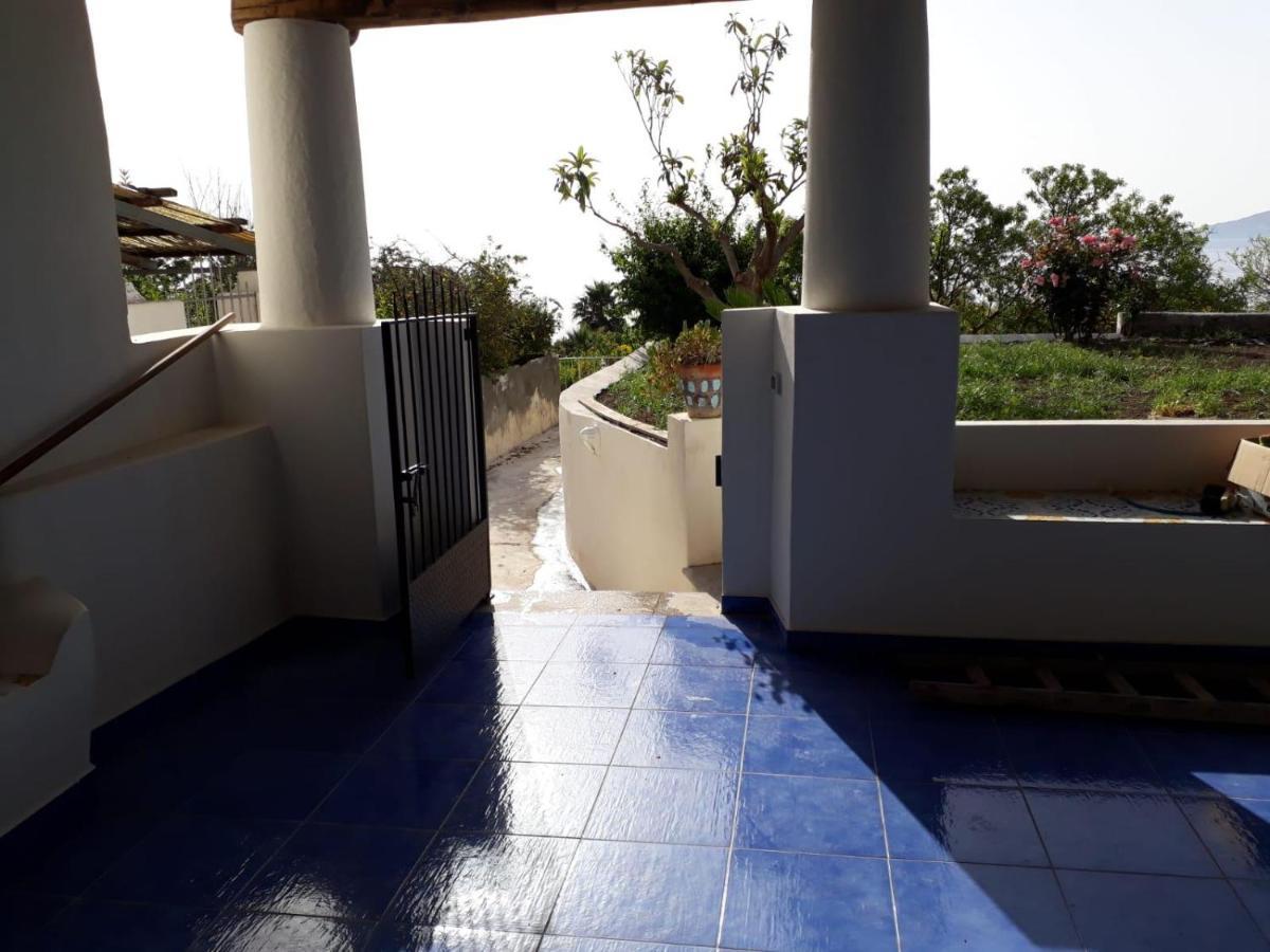 Villa Insolia Santa Marina Salina Bagian luar foto