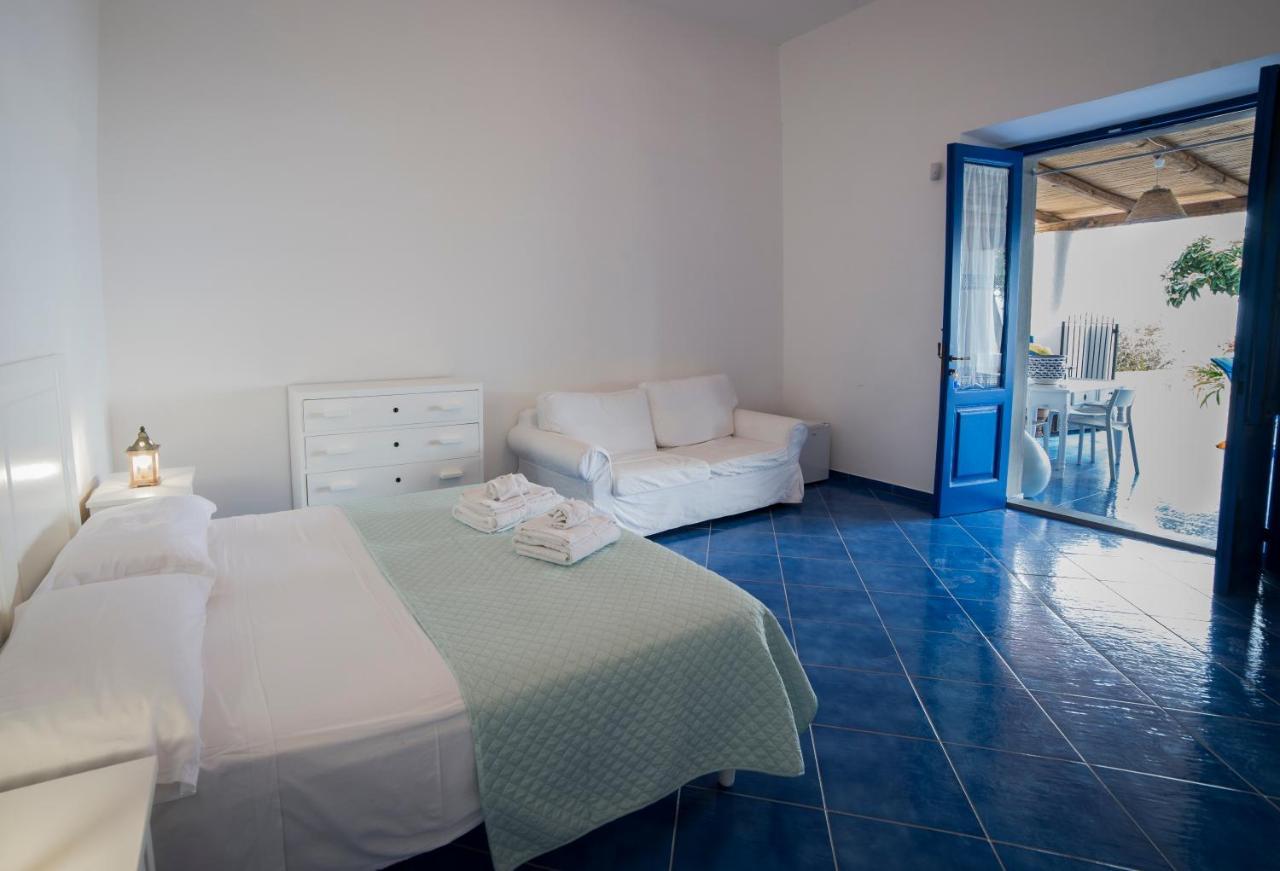 Villa Insolia Santa Marina Salina Bagian luar foto