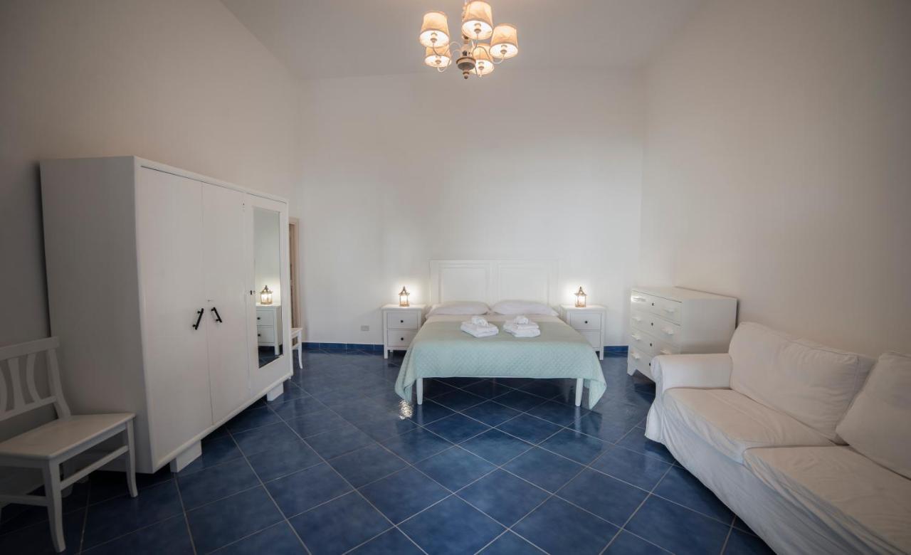 Villa Insolia Santa Marina Salina Bagian luar foto
